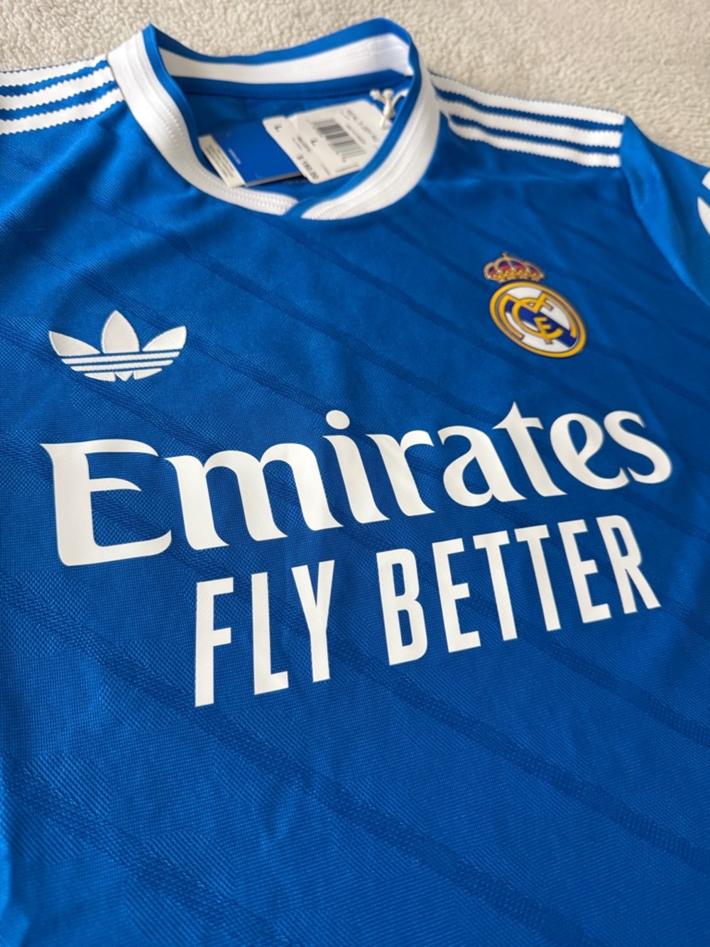 Real Madrid 2025-26 Adidas Third Jersey Heat.Rdy Player Edition - Picture 8 of 11